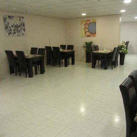 Jw Inn Hotel Nadinah Dış mekan fotoğraf