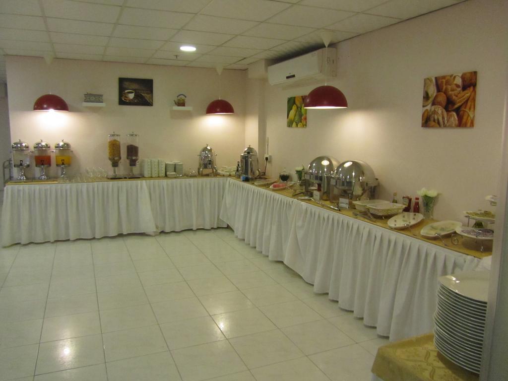 Jw Inn Hotel Nadinah Dış mekan fotoğraf